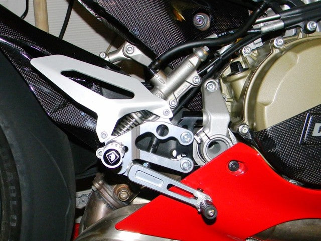 Ducabike DBK PR119902 Adjustable Rearset 8991199 Panigale - BLACK-SILVER