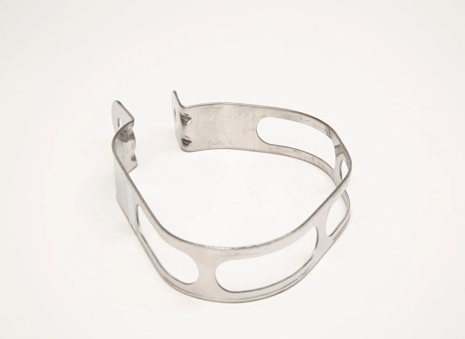 Yoshimura R77 Muffler Clamp Stainless/Titanium Left