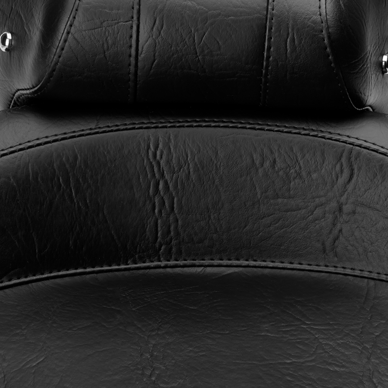 Mustang Wide Studded Seat - FXDWG '96-'03