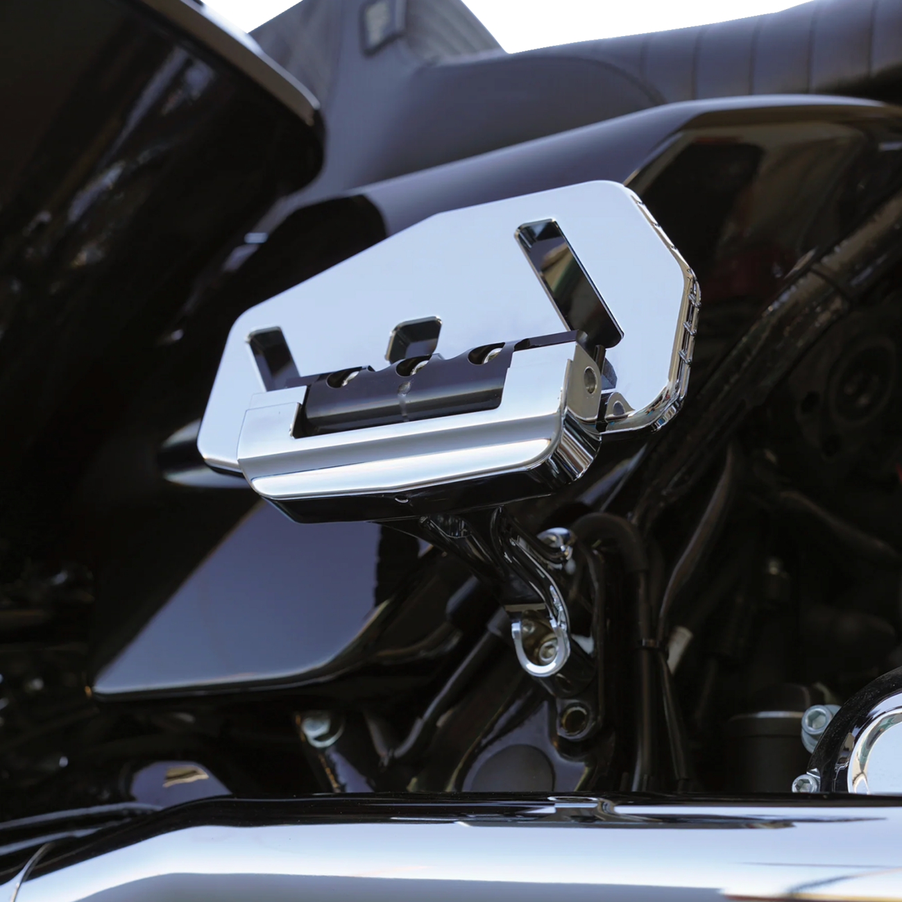 Arlen NESS Forged Passenger Floorboard Mounts