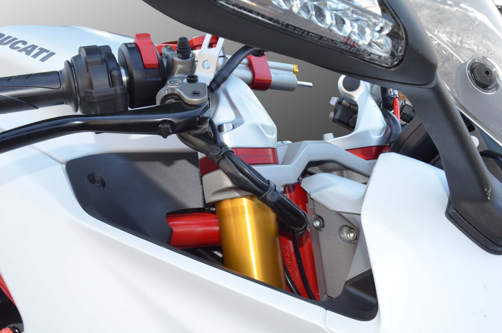 Ducabike DBK SRM01 SS 936 / 950 Riser For Handlebar (Comfort)
