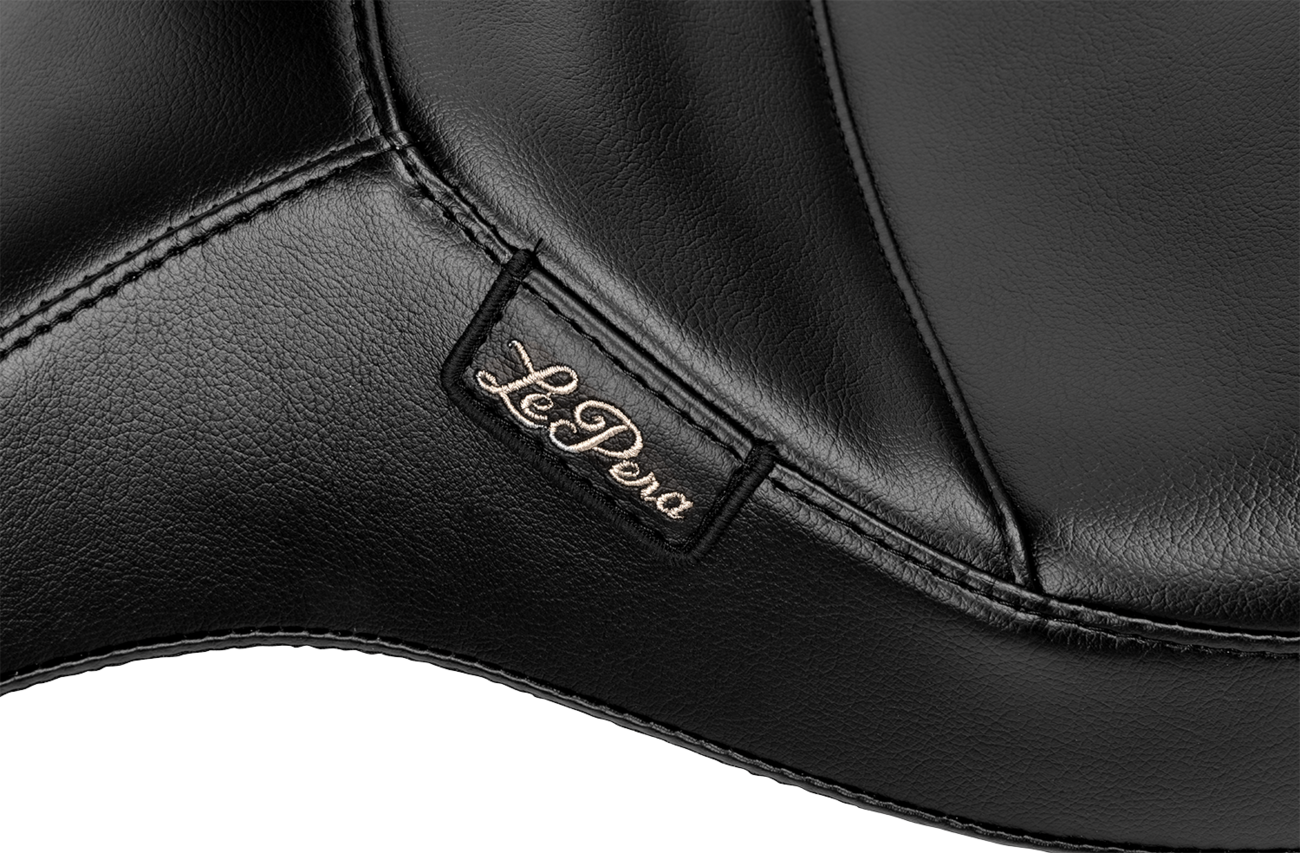 Le Pera Outcast Seat - With Backrest - Plain - FLH/FLT '23-'25