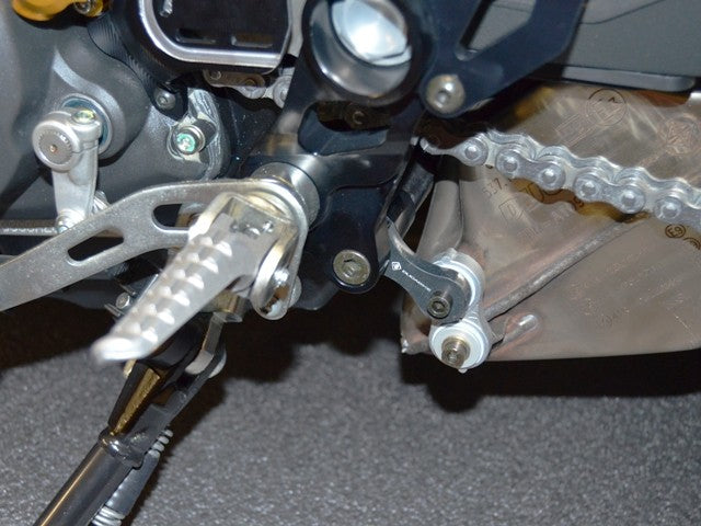 Ducabike DBK PRSCRA01 Rearset Scrambler - BLACK