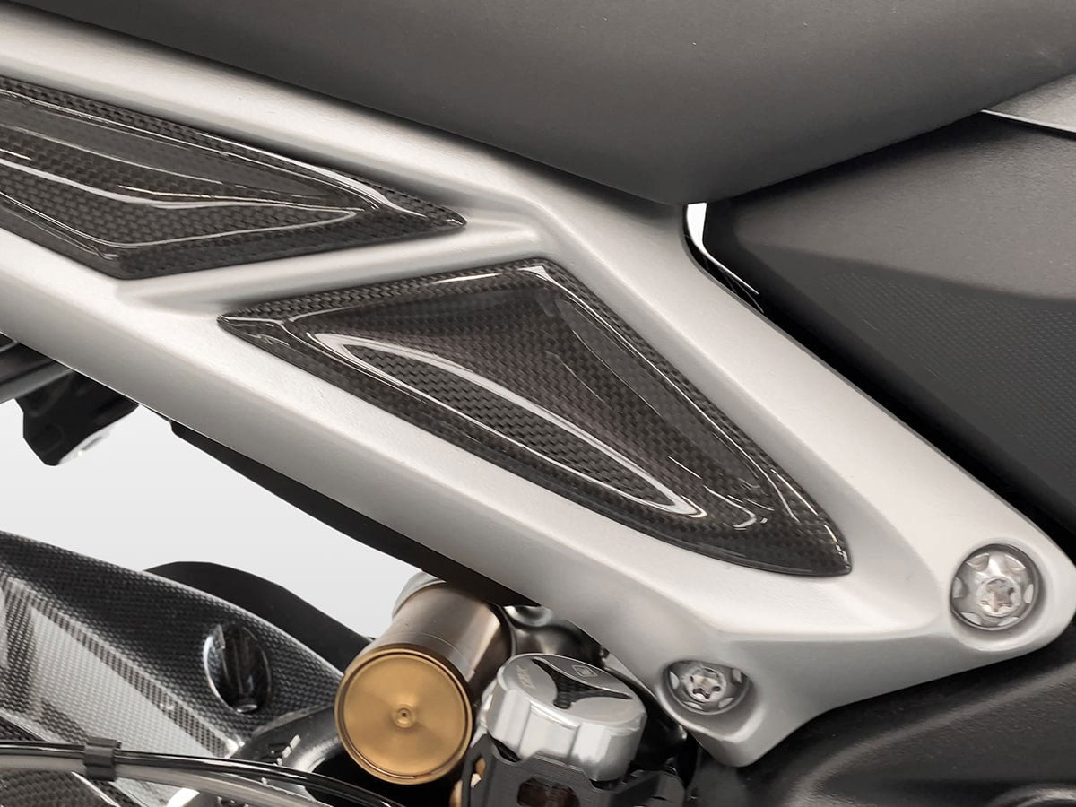 Ducabike DBK CRB91L Triumph Street Triple Glossy Carbon Side Covers
