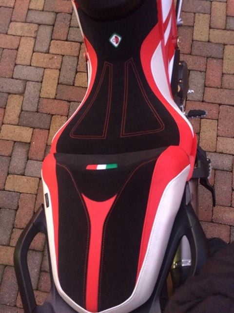 Ducabike DBK CSMTSC15 MTS 1200 My15 Comfort Seat Cover - BLACK-RED-WHITE
