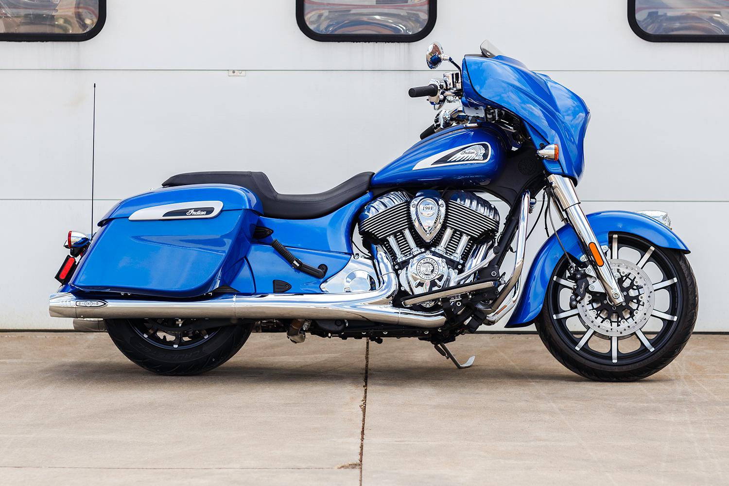 S&S Cycle 4" Broadhead Slip-On Mufflers