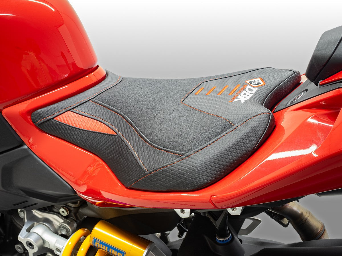 Ducabike DBK Csv2c02 PANIGALE/SF V2 MY25 Comfort Seat Cover - BLACK-RED