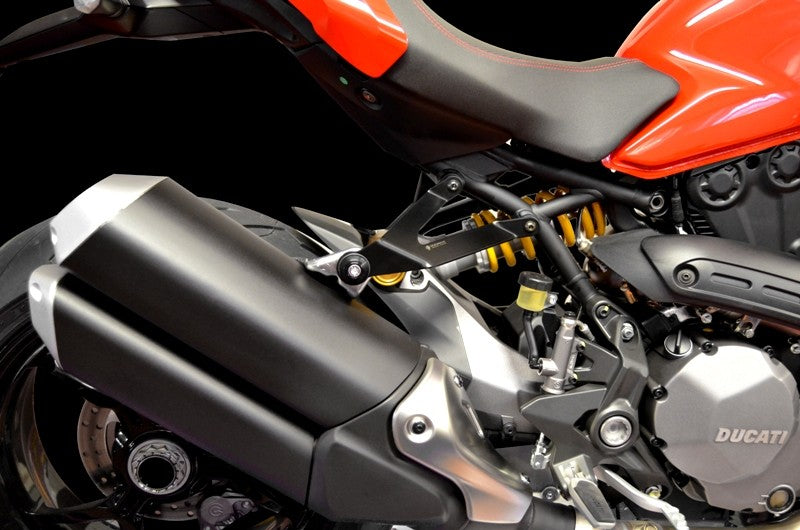 Ducabike DBK SS01 Exhaust Support M1200r