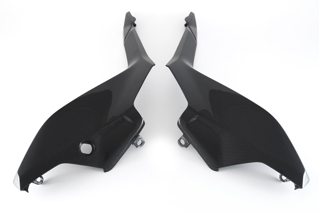 Fullsix Carbon Under Tank Side Panels - Set