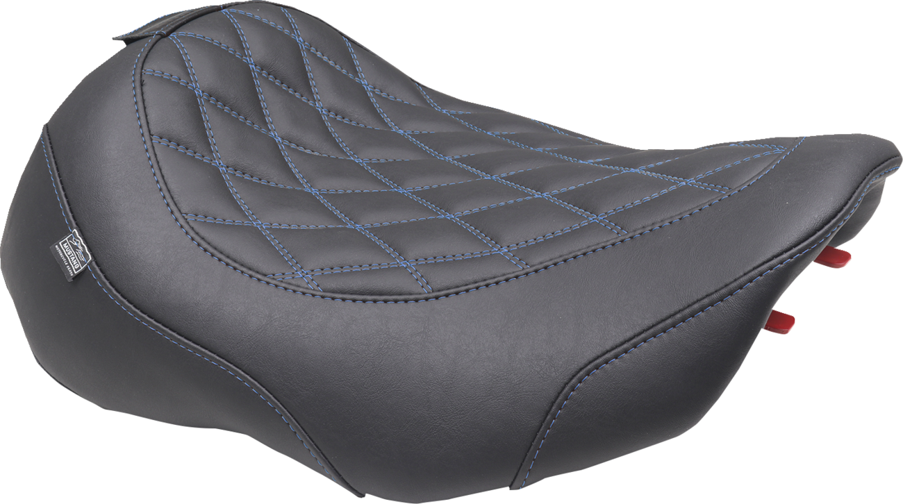 Mustang Wide Tripper™ Seat - Solo - Sky Blue Stitching - FLT/FLH '23-'25