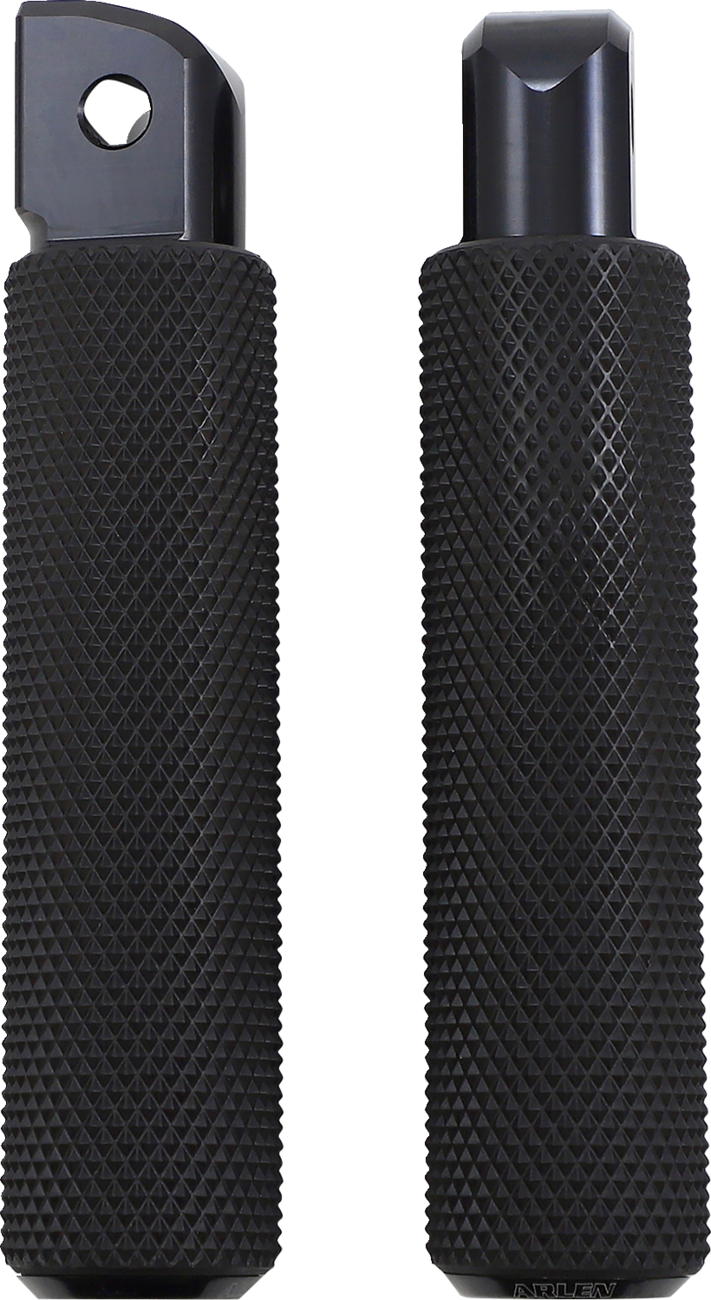 Arlen NESS Passenger Knurled Foot Pegs - Black - FL/FX '18-'25