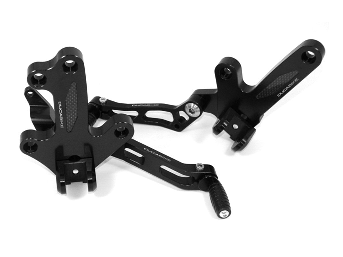 Ducabike DBK Prdv01 Adjustable Pilot Rearset - BLACK-BLACK