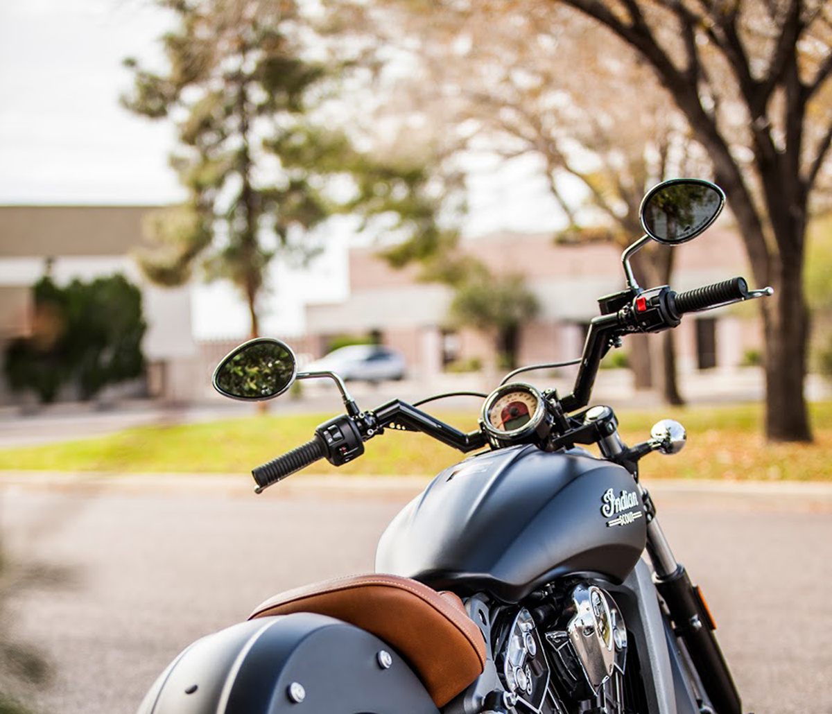 Trask 1-1/4" V-Line Handlebar - Indian Scout - Black