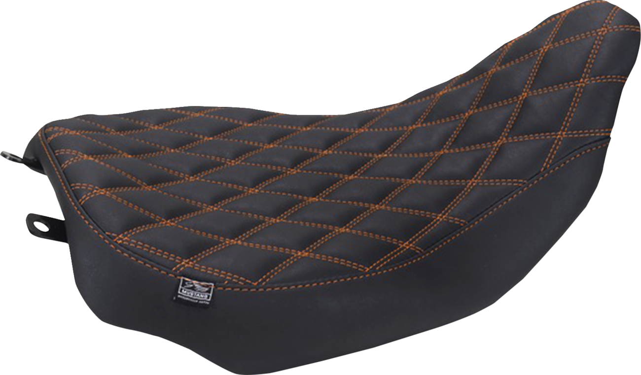 Mustang Runaround™ Solo Seat