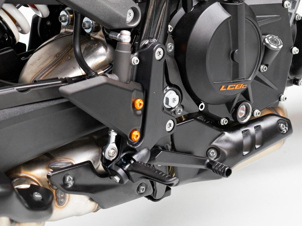 Ducabike DBK KVT75 KTM 990 Duke Heelguards Screws Kit