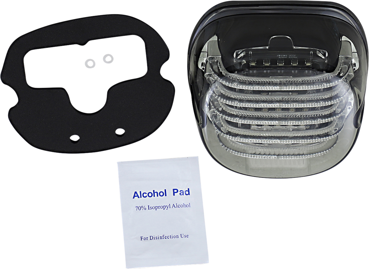 Custom Dynamics ProBEAM® Low-Profile LED Taillight Kit — With Bottom Tag Light