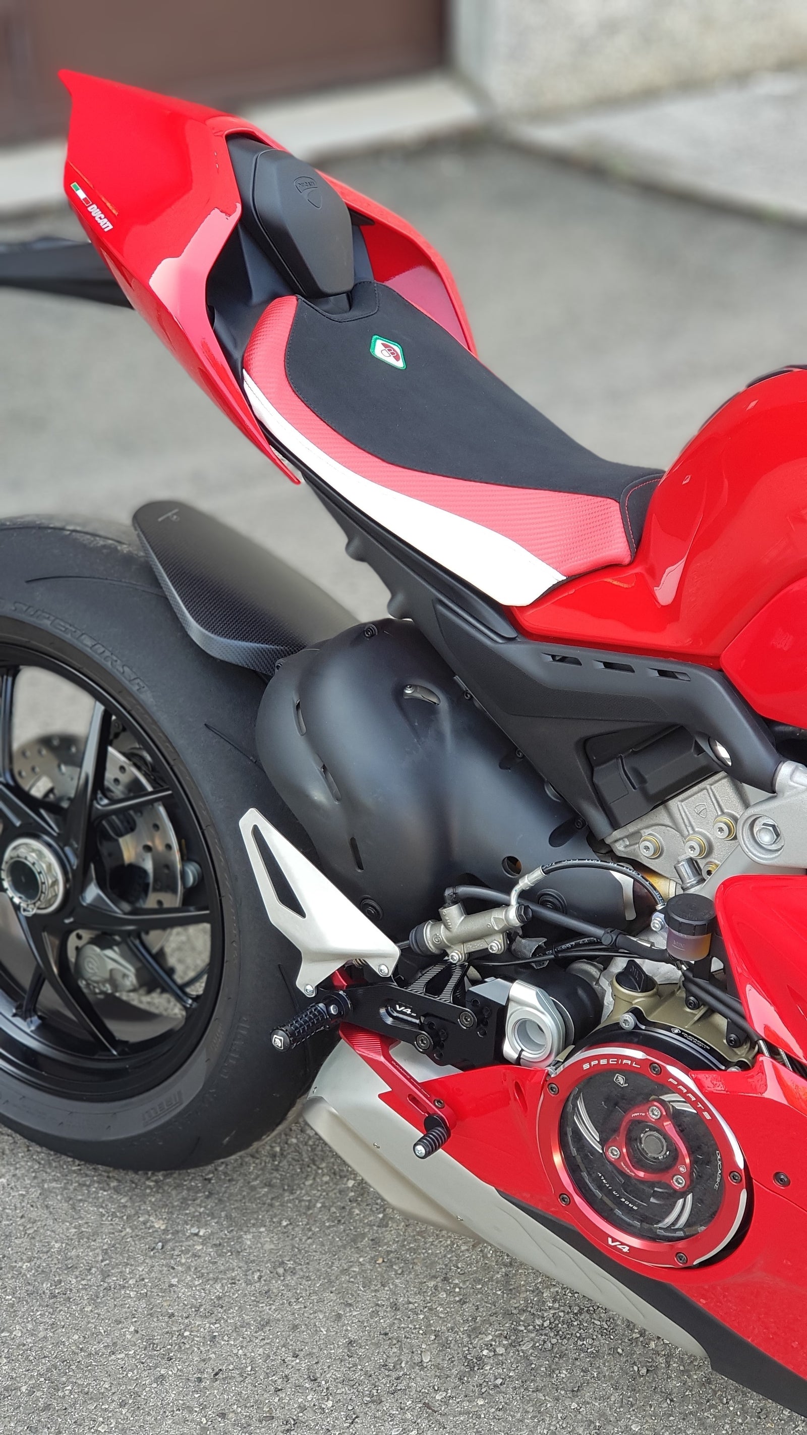 Ducabike DBK CSV201 Panigale V2 Seat Cover Rider - BLACK-RED-WHITE