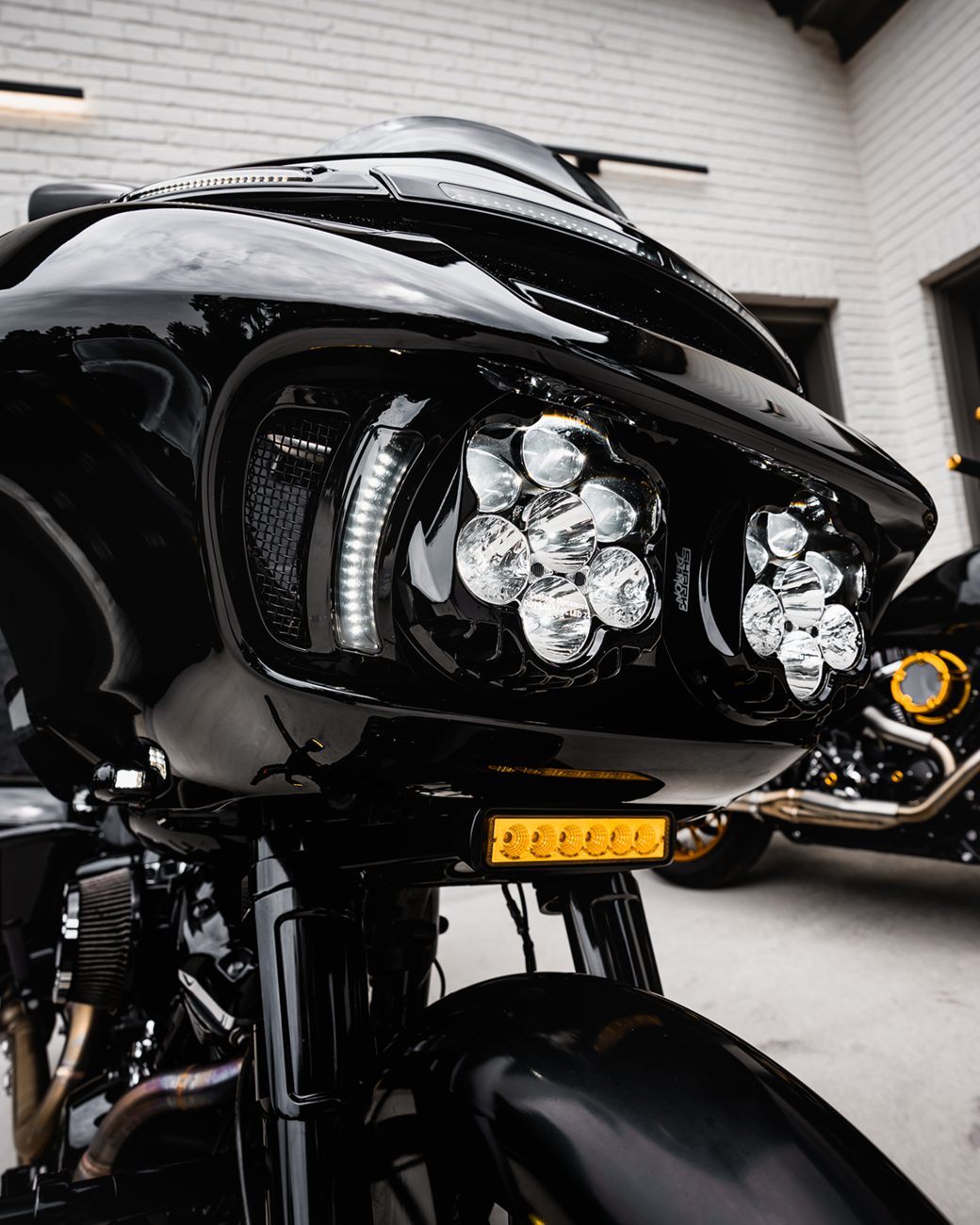 Custom Dynamics Shark Demon® 2 Headlight - Road Glide