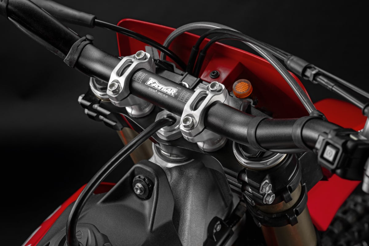 Ducati Performance Triple Clamps