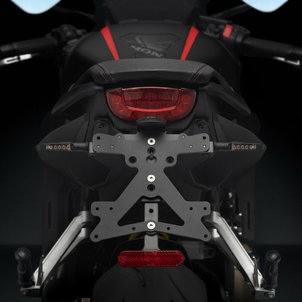 Rizoma Fox License Plate Support Kit