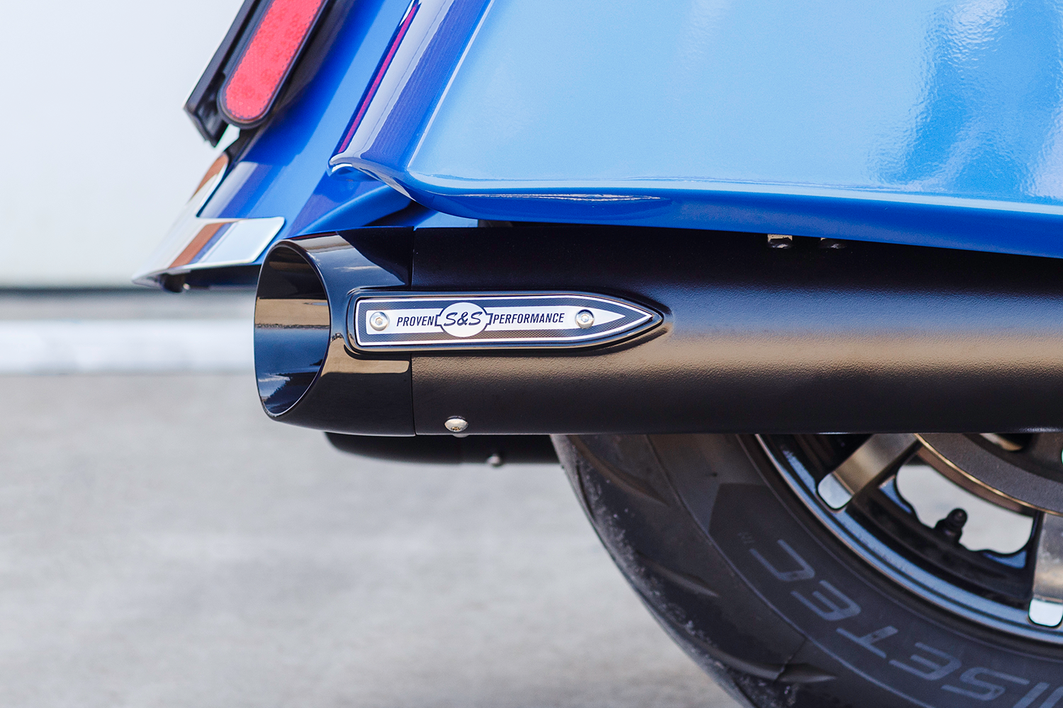 S&S Cycle 4" Broadhead Slip-On Mufflers