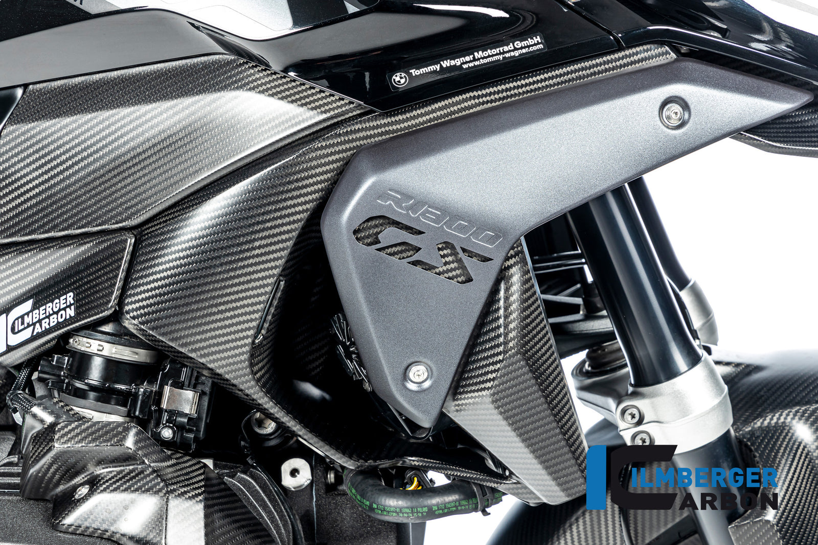 Ilmberger Carbon Air Vent Cover Right BMW R 1300 GS - Matte / Twill