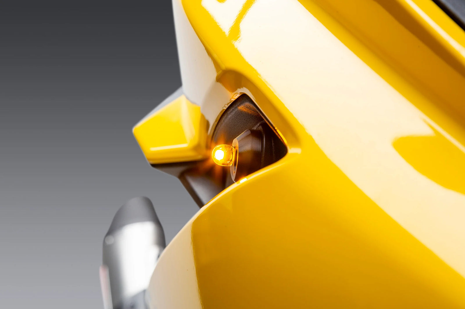 Yoshimura GSX-8R 24-25 Front Micro Turn Signal Kit