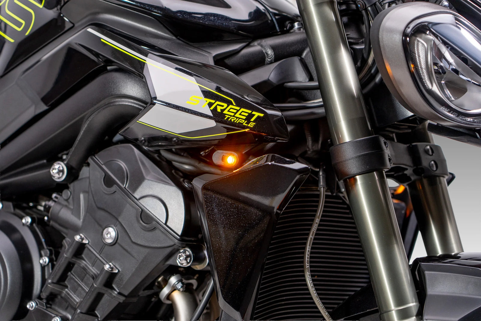 Yoshimura Street Triple 765 23-25 Front Micro Turn Signal Kit