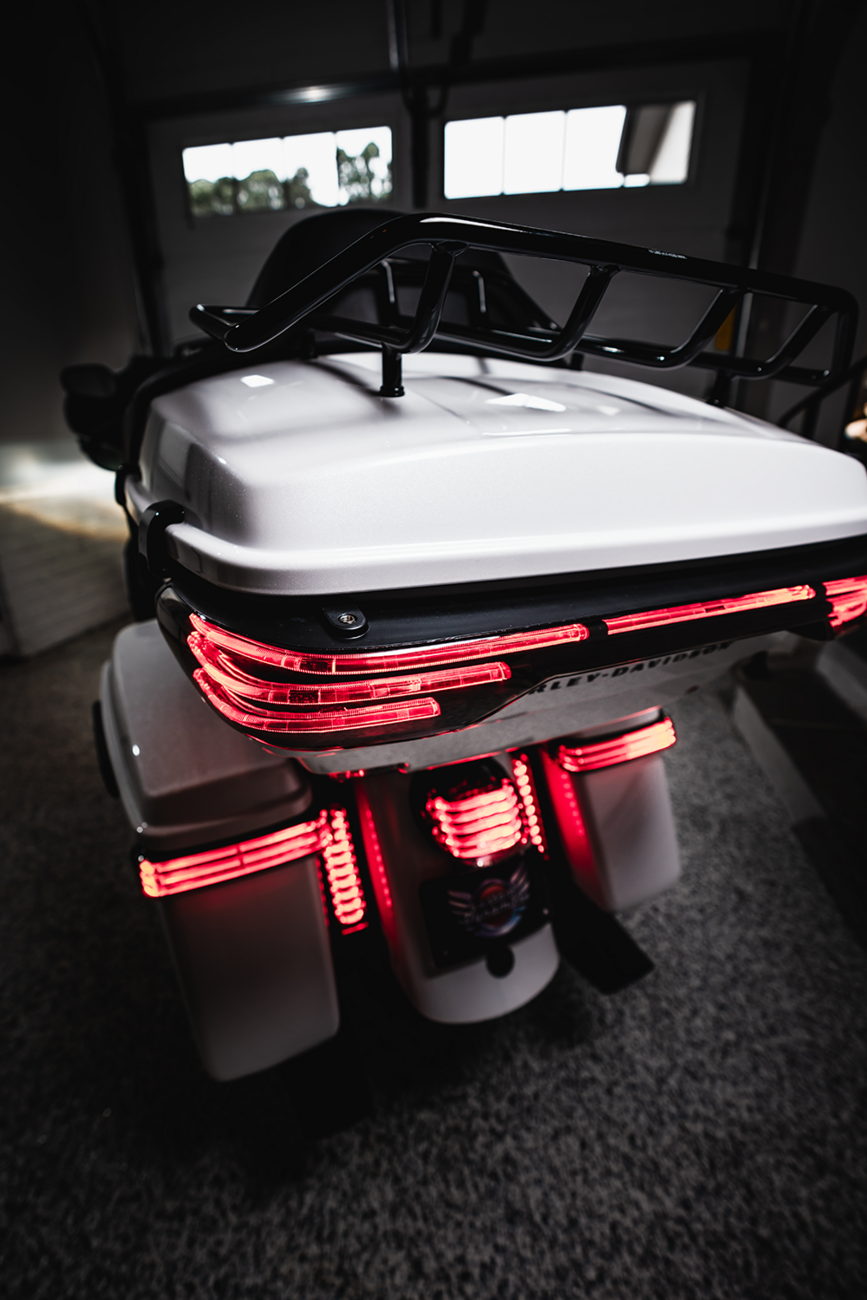 Custom Dynamics ProBEAM® Low-Profile LED Taillight Kit — With No Tag Light