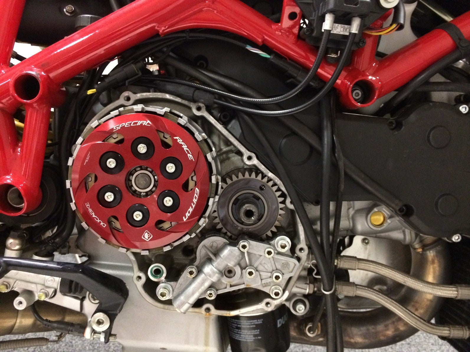 Ducabike DBK FA848OIL Slipper Clutch 6 Springs Adjustable Oil Bath