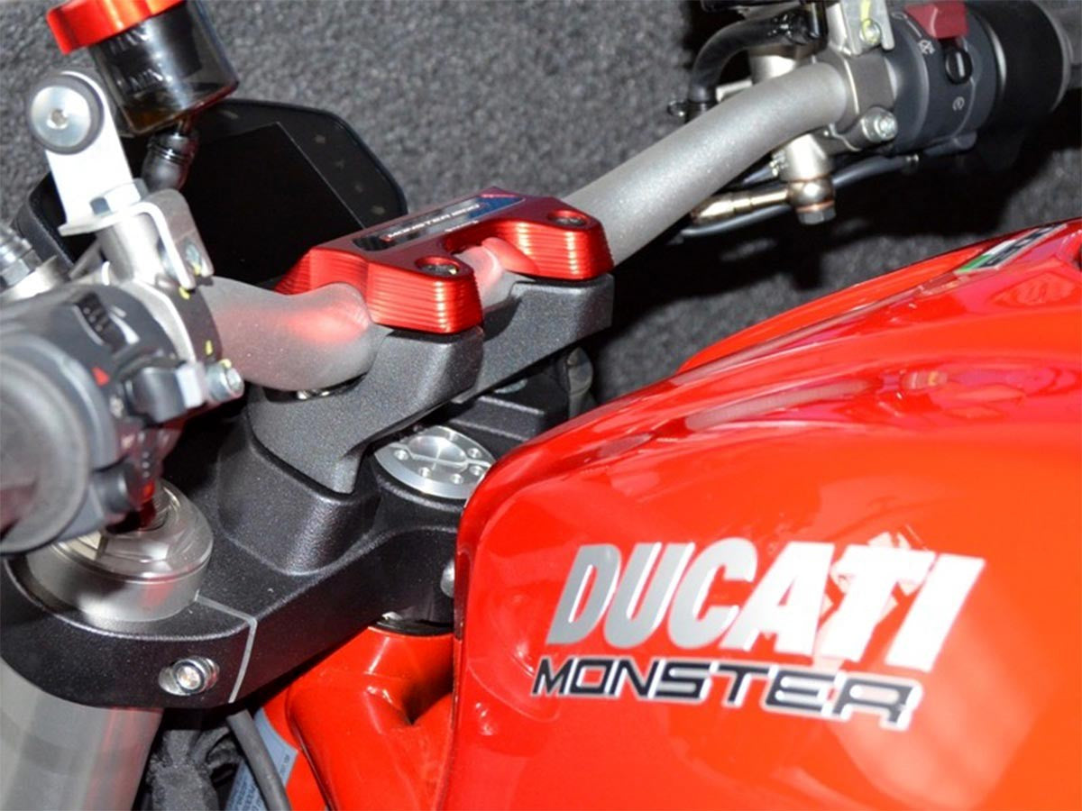Ducabike DBK BM04 Handlebar Clamp M1200 - RED