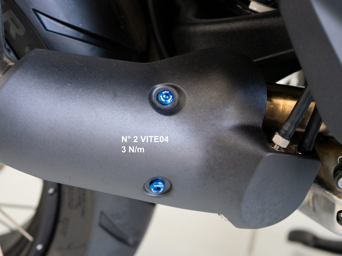 Ducabike DBK KVT67 BMW R1300GS Low Exhaust Bolt Kit