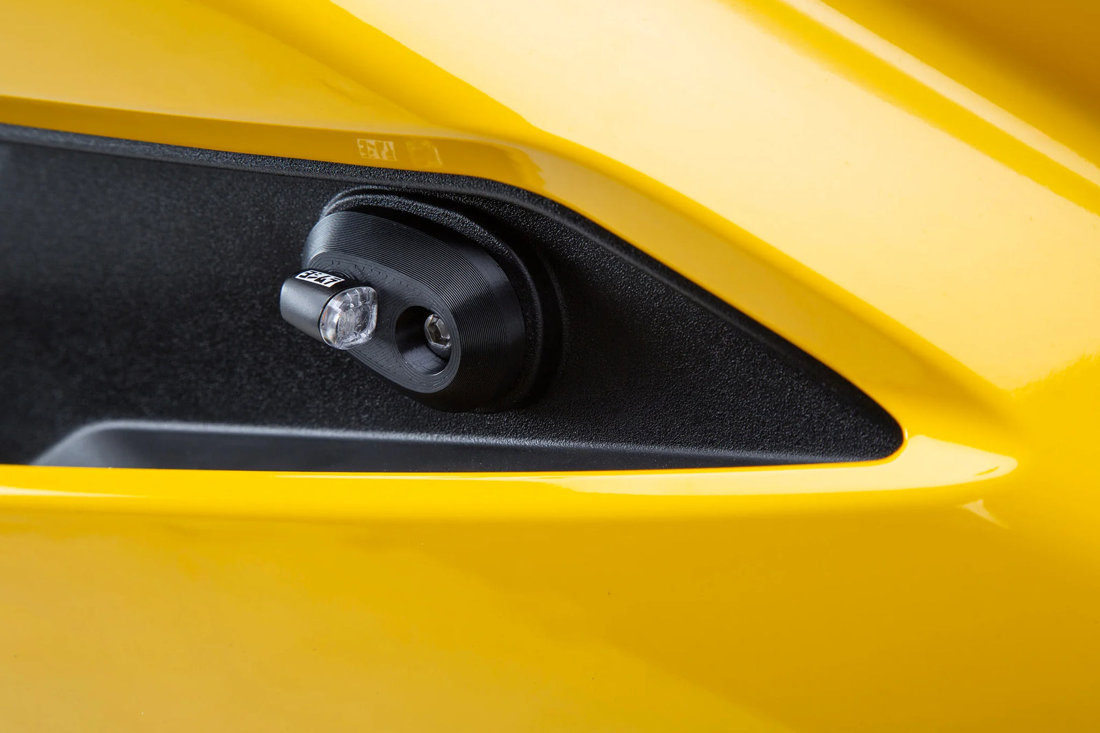 Yoshimura GSX-8R 24-25 Front Micro Turn Signal Kit