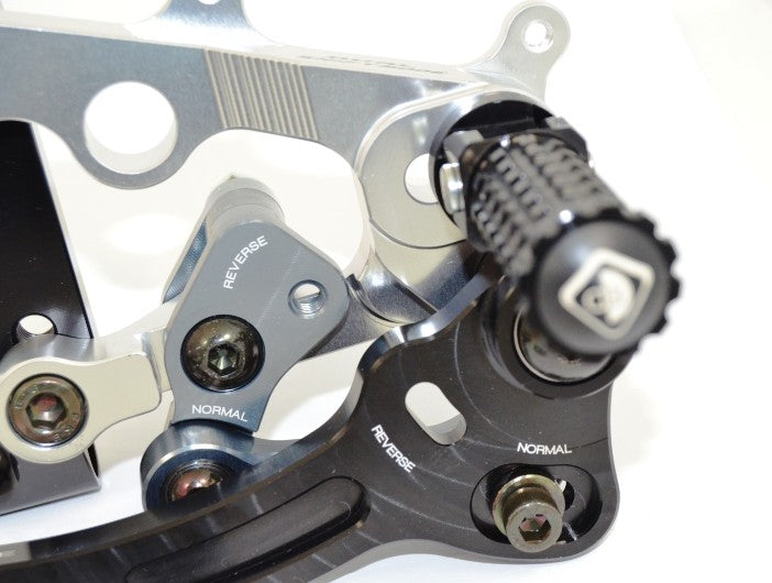 Ducabike DBK PR119903 Adjustable Rearset SBK Panigale - BLACK-SILVER