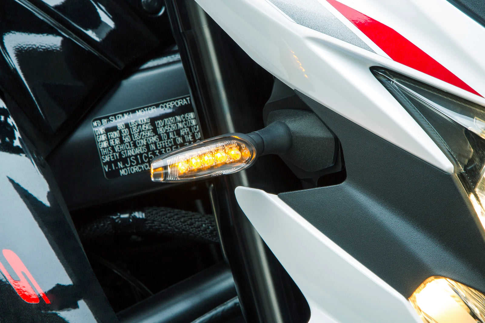 Yoshimura GSX-S750 2018-23 Front Turn Signal Mount Plates