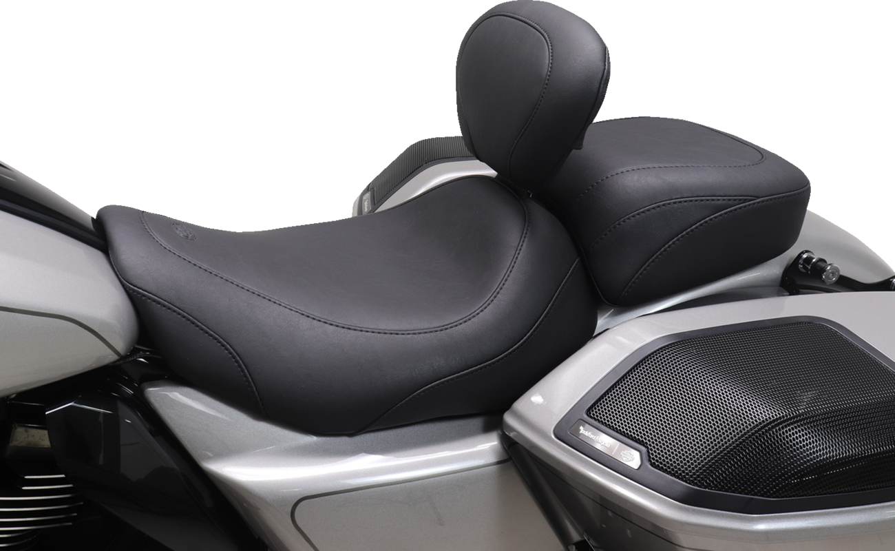 Mustang Wide Tripper™ Solo Seat - Backrest Receiver - Black Stitch - FLT/FLH '23-'26