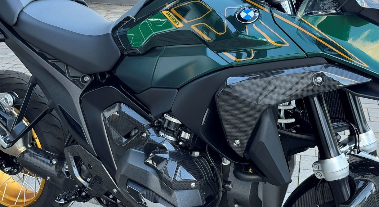 Ducabike DBK CRB180L BMW R1300GS Glossy Carbon Side Panels