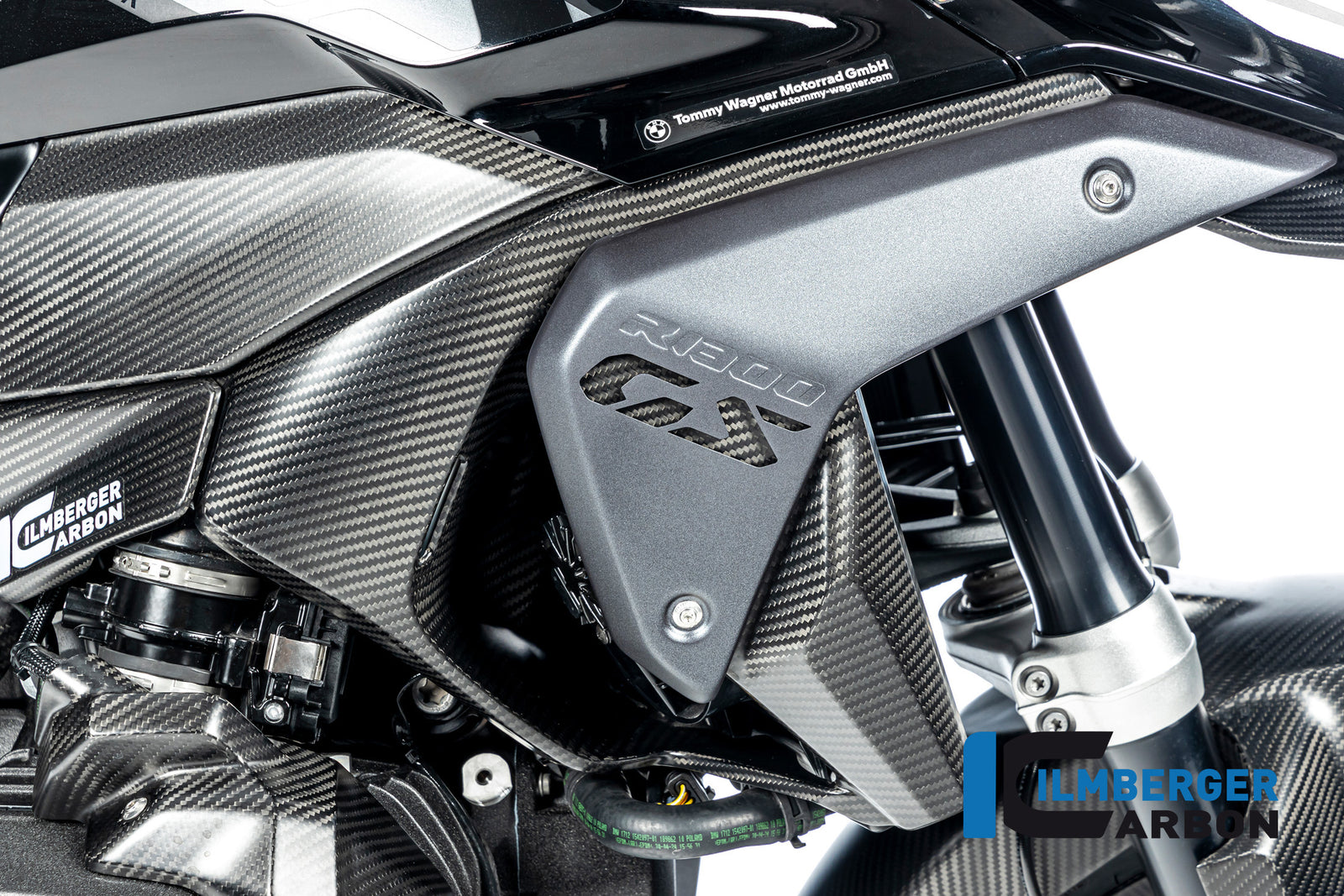 Ilmberger Carbon Air Vent Cover Right BMW R 1300 GS - Matte / Twill