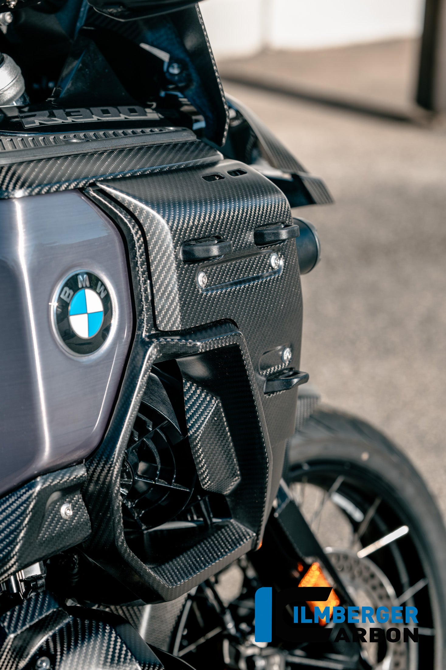 Ilmberger Carbon Radiator Cover With Holes Right BMW R 1300 GS Adventure - Matte / Twill