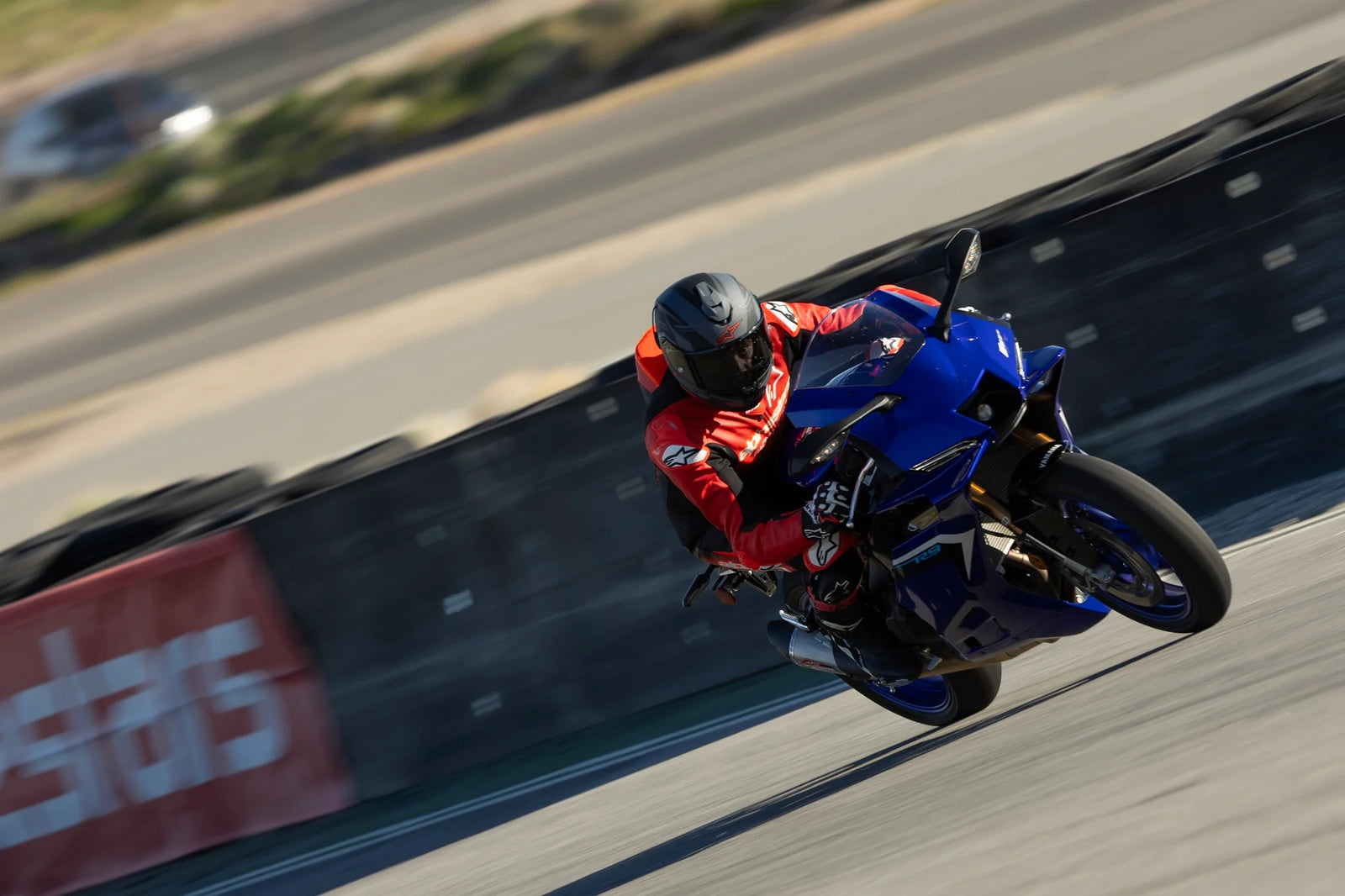 Yoshimura R9 25-26 Race AT2 Stainless Full Exhaust, W/ Stainless Muffler