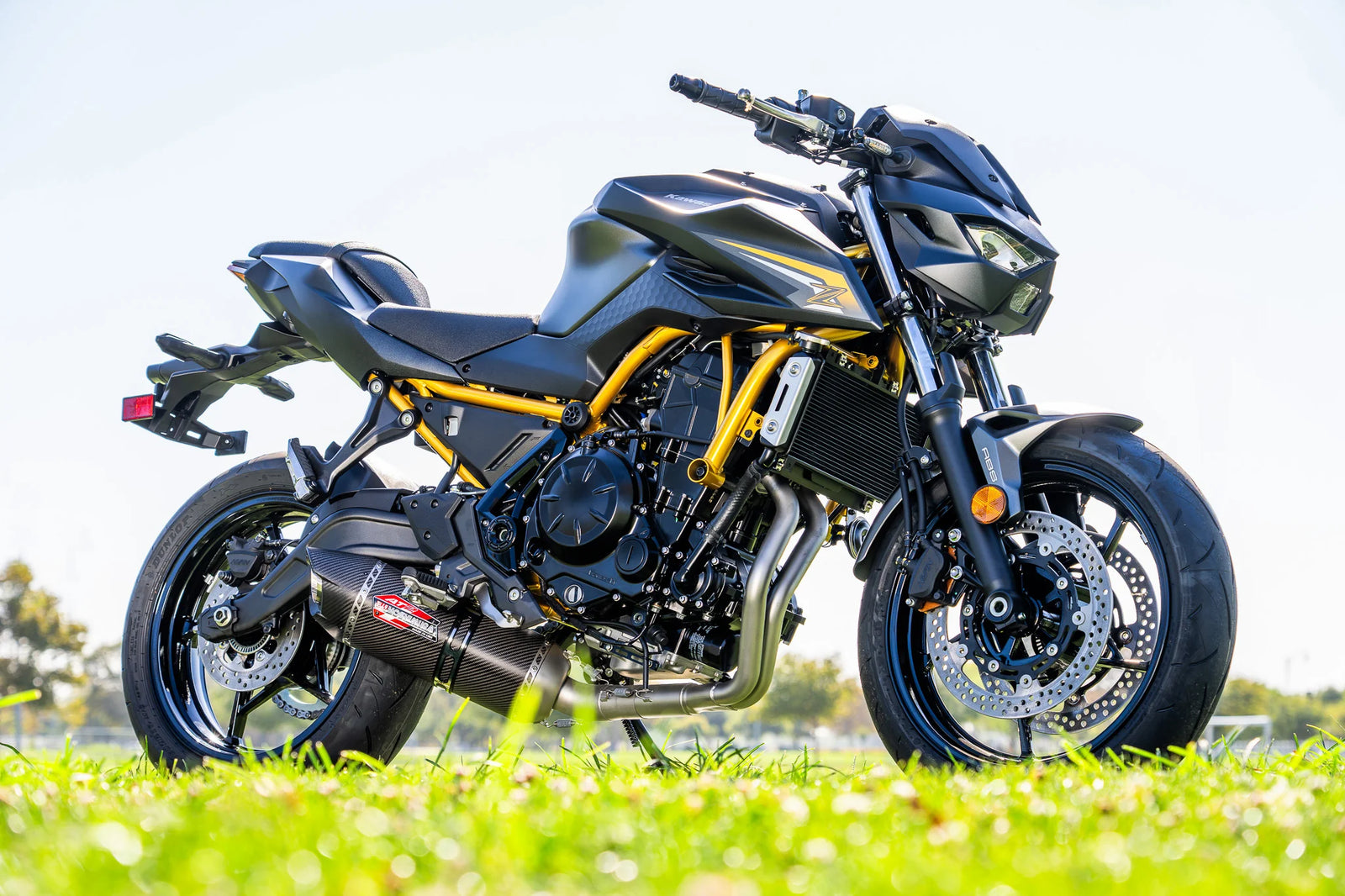 Yoshimura NINJA/Z 650 17-26 AT2 Full Exhaust / Carbon Muffler