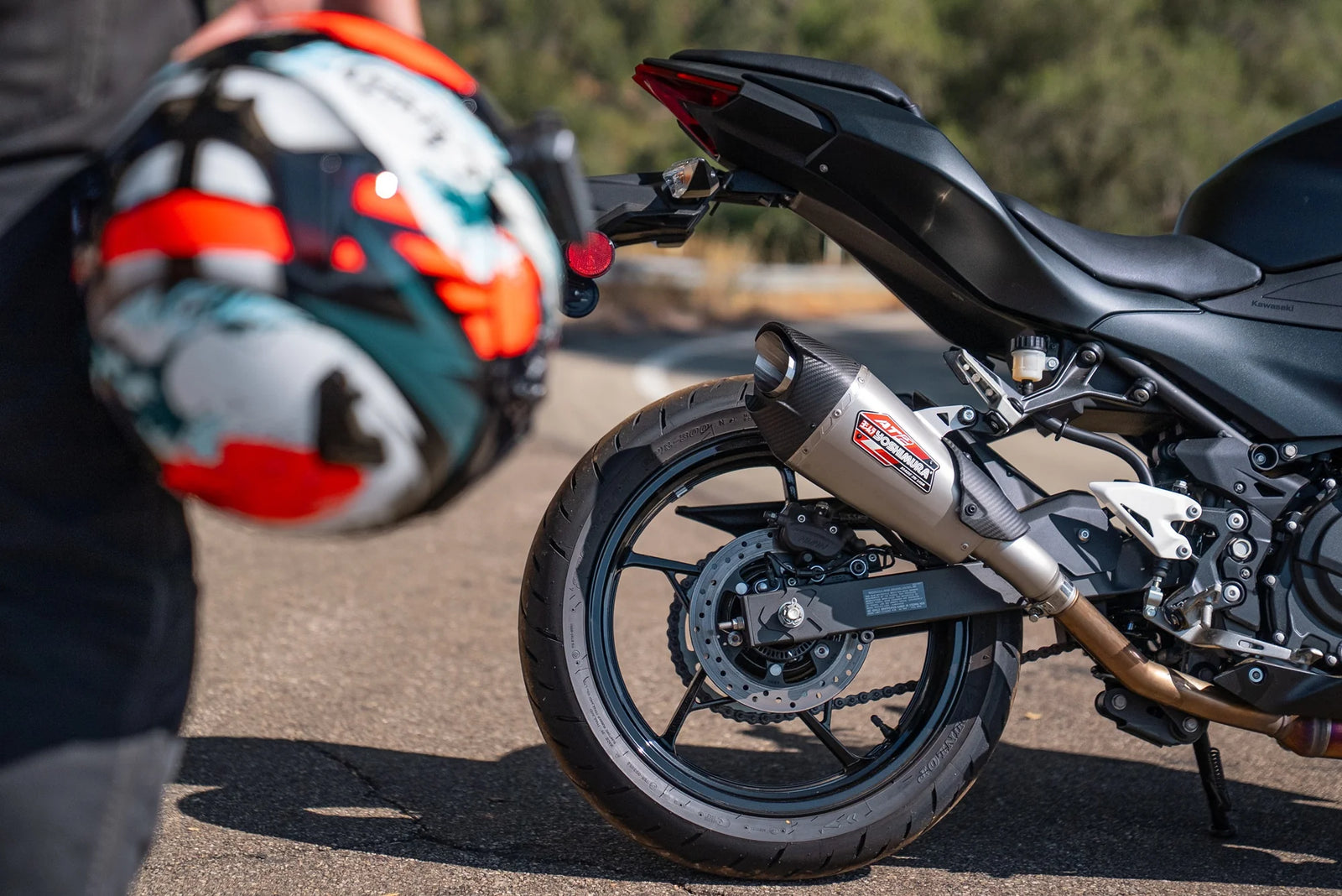 Yoshimura NINJA 500/400 / Z500/400 18-26 AT2 Stainless Slip-On Exhaust, W/ Stainless Muffler