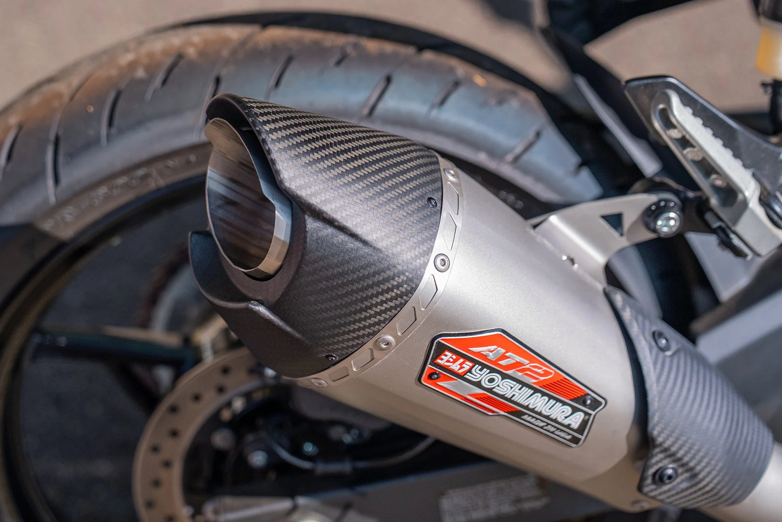Yoshimura NINJA 500/400 / Z500/400 18-26 AT2 Stainless Slip-On Exhaust, W/ Stainless Muffler