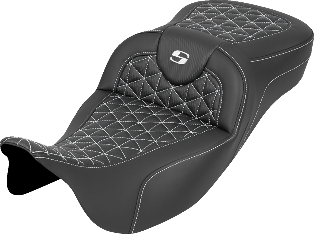 Saddlemen RoadSofa™ Tri Gripper Seat - Extended Reach - White Stitch - W/O Backrest - FLH/FLT '08-'25