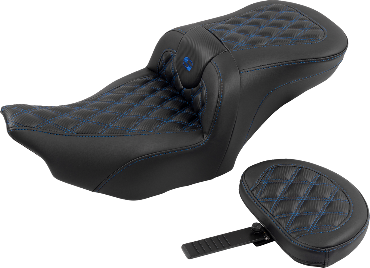 Saddlemen RoadSofa™ Seat - With Backrest - Carbon Fiber - Lattice Stitch - Blue Stitch - FLTR/FLHX '23-'24