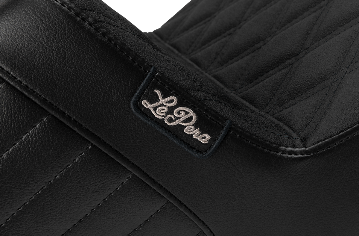 Le Pera Kickflip Seat - Double Diamond Stitch W/ Gripp Tape - FLH/FLT '23-'25
