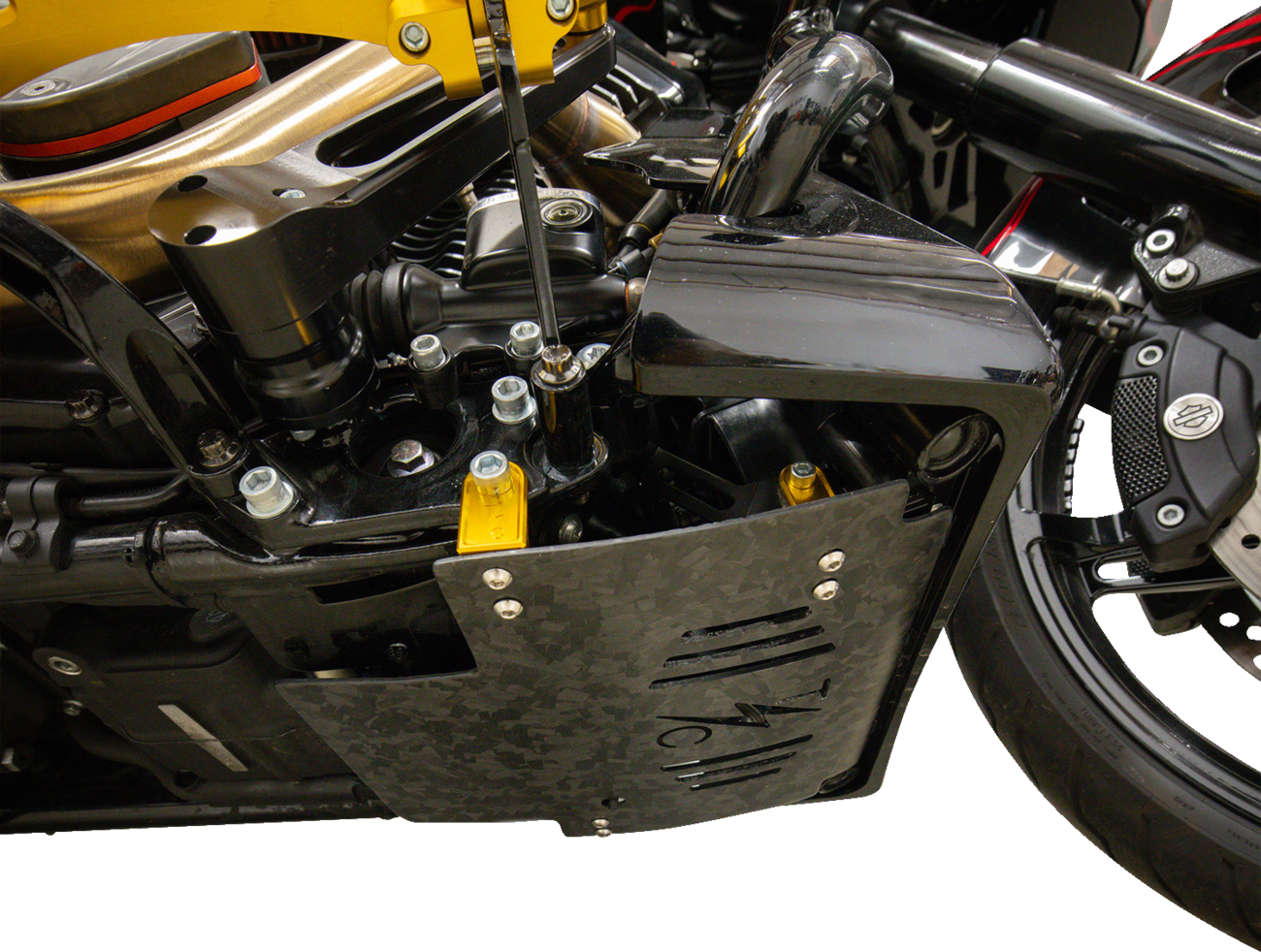 Thrashin Supply CO. Skid Plate - Carbon Fiber/Forged - With Gold Brackets - FLHX/FLTRX