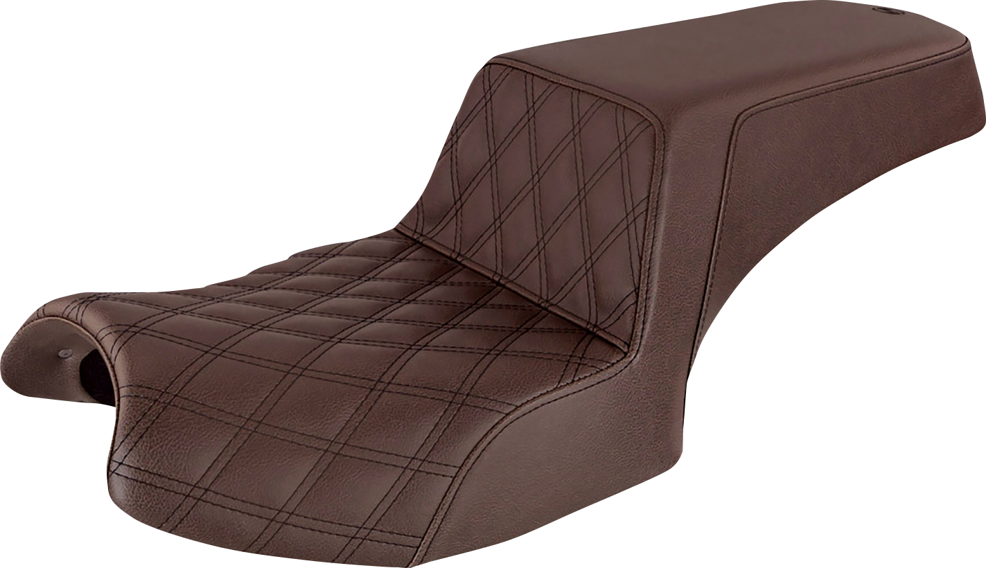 Saddlemen Step-Up Seat - Front Lattice Stitch/Rear Smooth - Brown - Challenger
