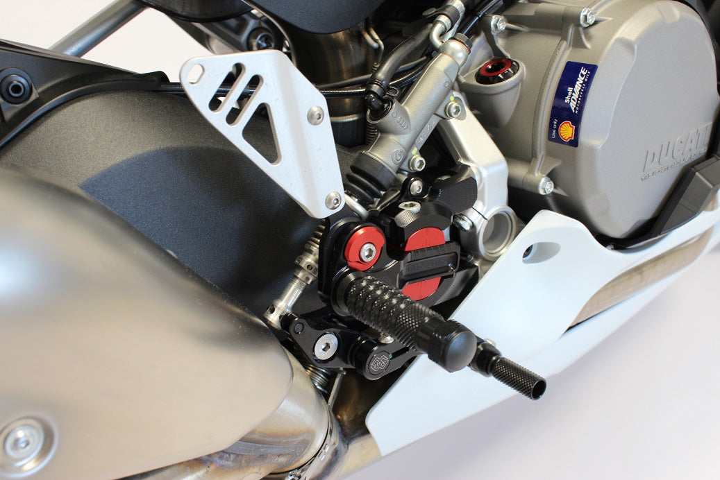Gilles Tooling Footrest System VCR38GT Black