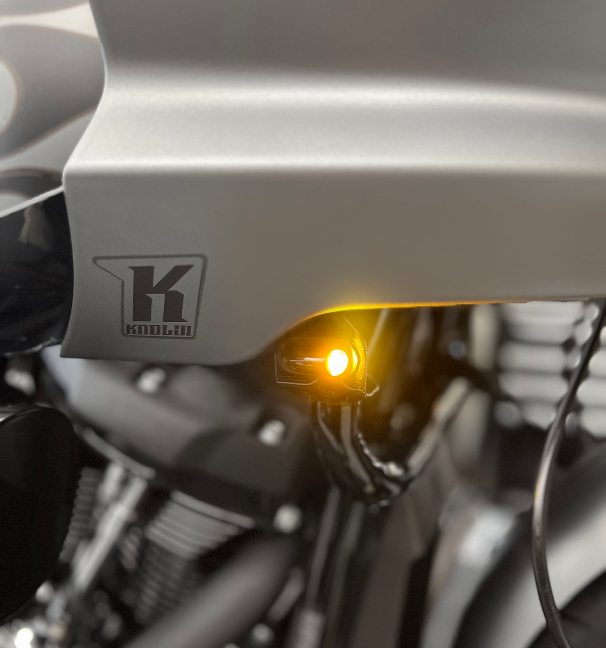 Kodlin USA Run/Turn Signal - Black